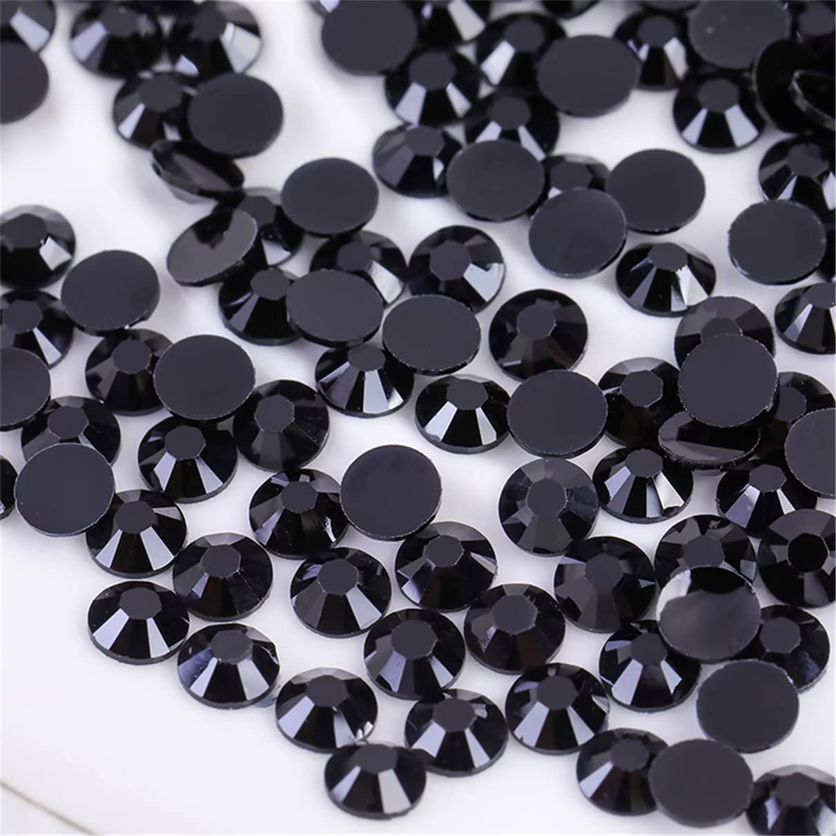 1500 Pieces SS16 4mm Flatback Rhinestones Clear Glass Round Gems Crystals for Nail Art DIY Crafts Clothes Shoes Bags (Black)