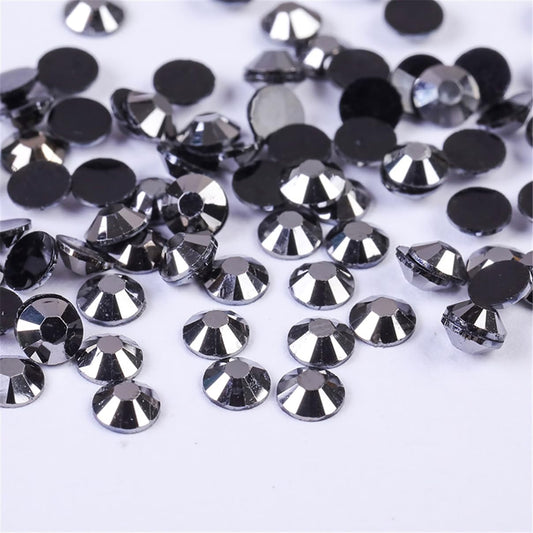 1500 Pieces SS16 4mm Flatback Rhinestones Clear Glass Round Gems Crystals for Nail Art DIY Crafts Clothes Shoes Bags (Mineral Gray)