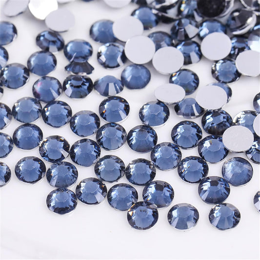 1500 Pieces SS16 4mm Flatback Rhinestones Clear Glass Round Gems Crystals for Nail Art DIY Crafts Clothes Shoes Bags (Dark Grey)