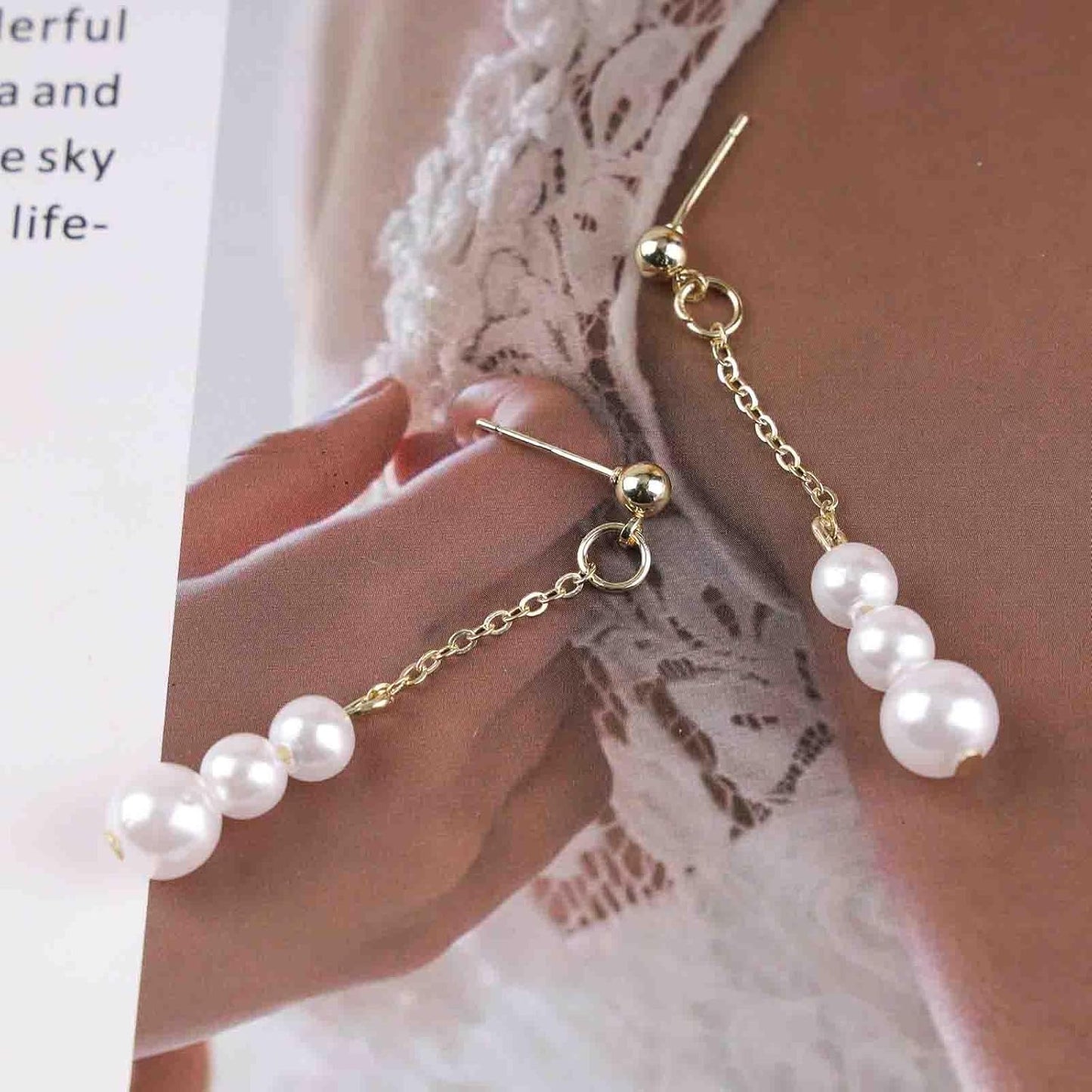 Vintage Pearl Drop Earrings Long Pearl Chain Earrings Gold Pearl Tassel Earrings Pearl Beaded Stud Earrings Jewelry for Women