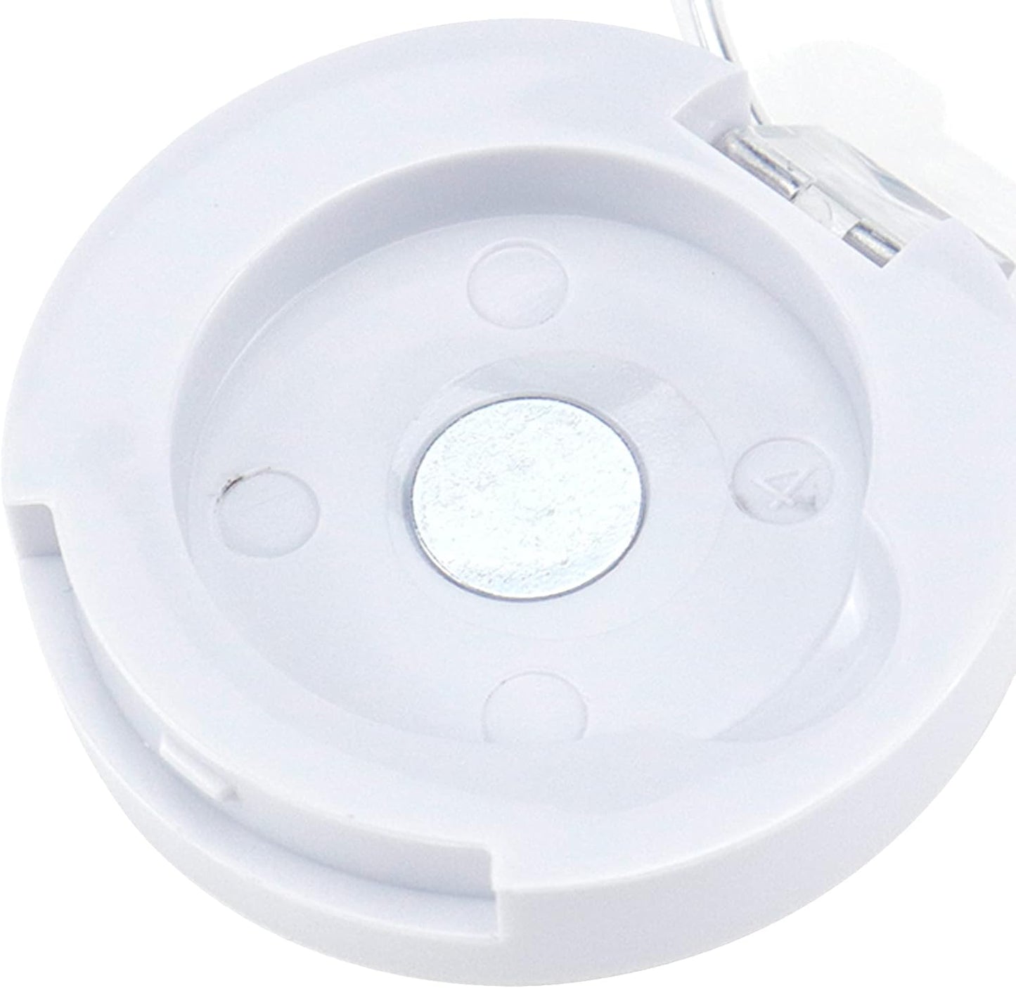 4 Pack Empty Eyeshadow Holder Case Round Magnetic Makeup Eyeshadow Lipstick Palette Container For Travel Sample DIY - White