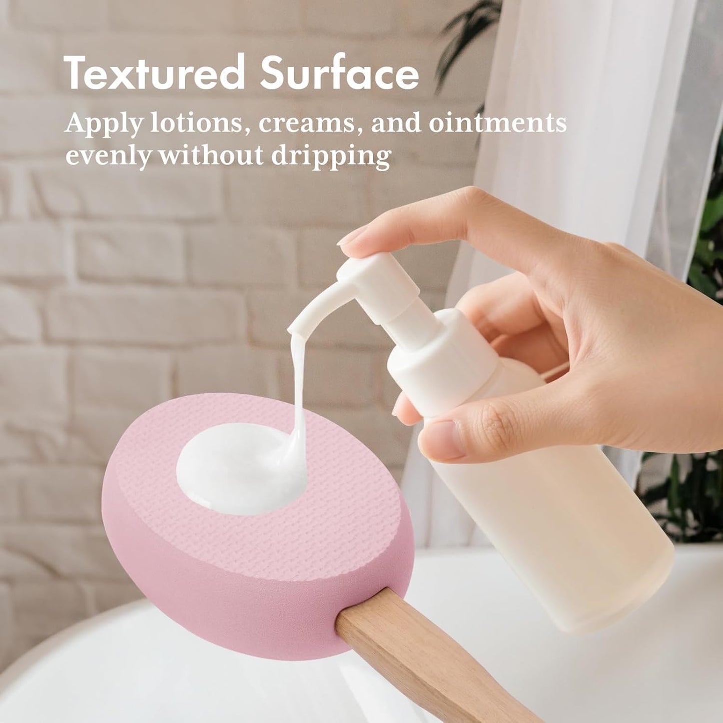 AmazerBath Lotion Applicator for Back, Feet, 4 Replaceable Pads with Long Handle, Back Sunscreen Applicator for Elderly, Women, Apply Cream Medicine Skin Cream Moisturizer Sunscreen Tanner, Pink