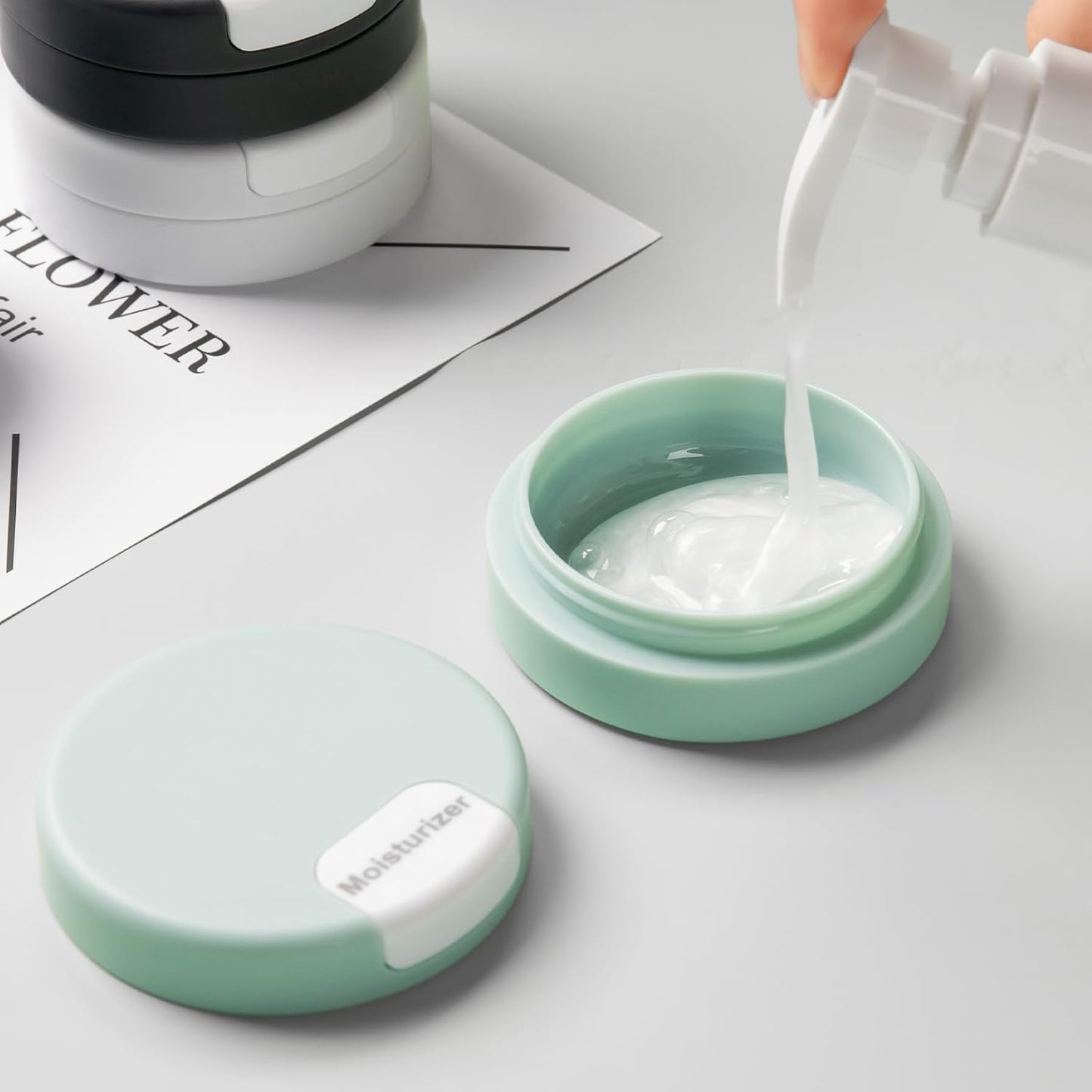 Gemice Travel Containers for Toiletries, Magnetic Travel Containers, TSA Approved Cream Jars with Toiletry Bag, Leak-proof Small 1oz Capsules Set with Multiple Labels for Organization (4 Pack)