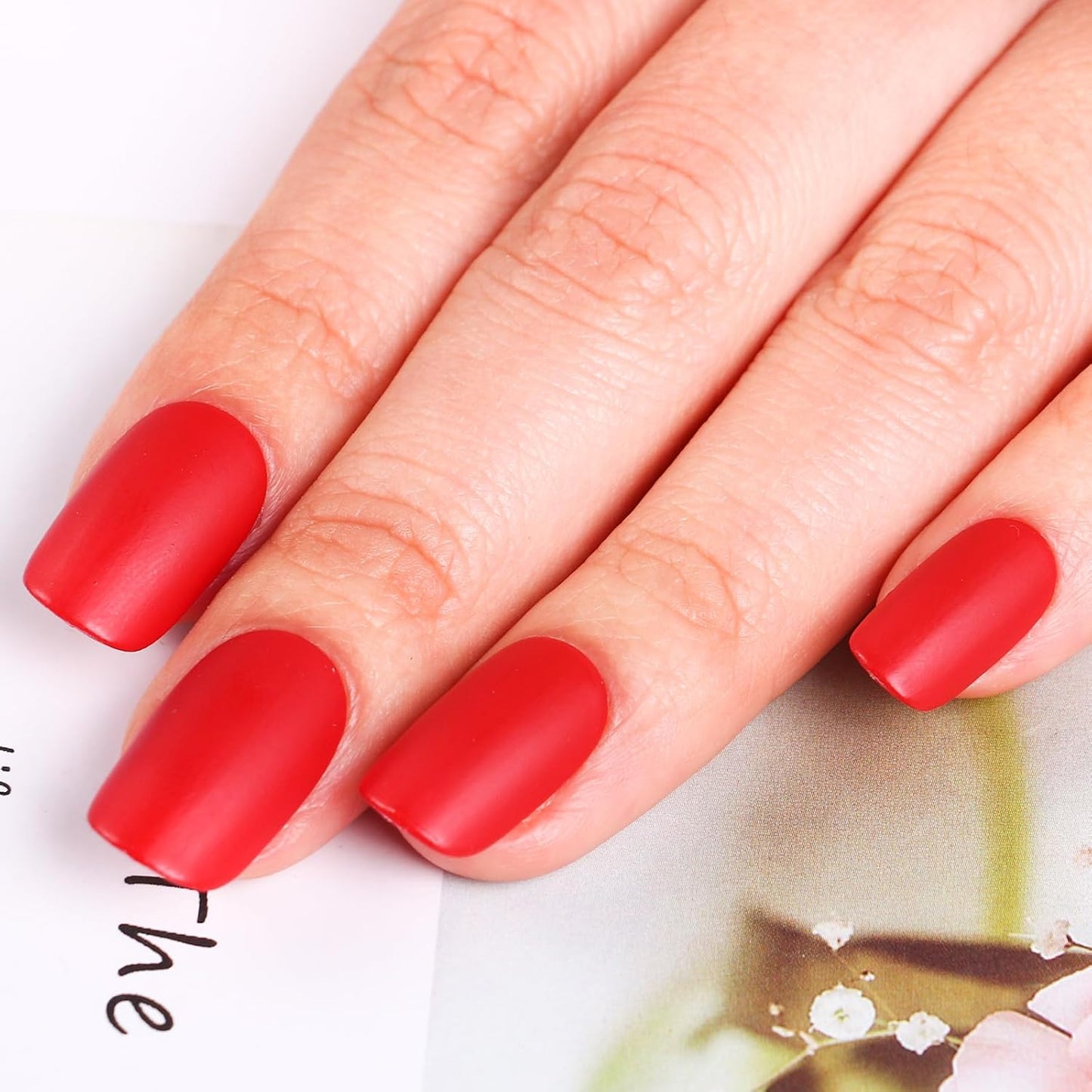 Matte Nail Polish Quick Dry Nail Lacquer for Nail Art Varnish, Mist Effect Matte Finish Velvet Nail Polish, 0.35 fl oz (Pure Red-17, 10 ML)