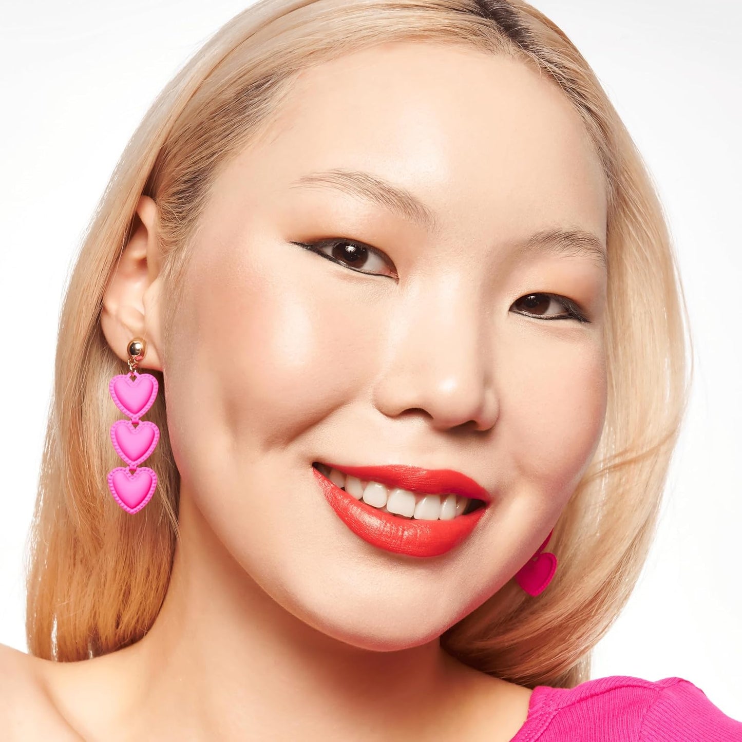 essence Baby GOT Glow Liquid Highlighter, No. 20, Purple, Defining, Express Result, Easy to Remove, Glossy, Vegan, Oil-Free, Paraben-Free, No Microplastic Particles, Pack of 10 ml