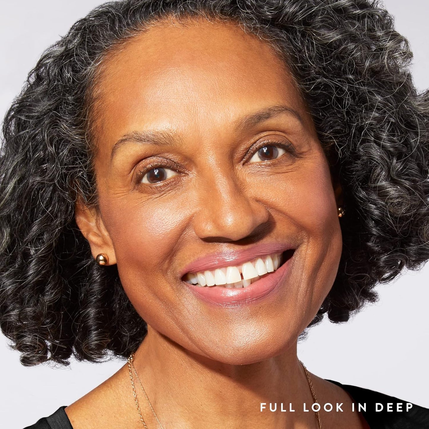 LAURA GELLER NEW YORK Blush-n-Glow Kit - Baked Balance-N-Glow Illuminating Powder Foundation, Deep + Retractable Kabuki Brush + Baked Blush-N-Brighten, Pink Grapefruit