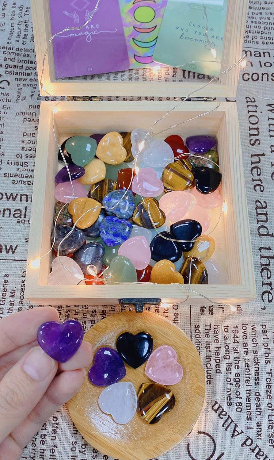5 PCS Crystals Natural Heart Pocket Stones Polished Rose Quartz Amethyst Assorted Healing Crystals Palm Love Shaped 0.8" Gemstones Set Reiki Energy Balancing Meditation Mother's Day Gift
