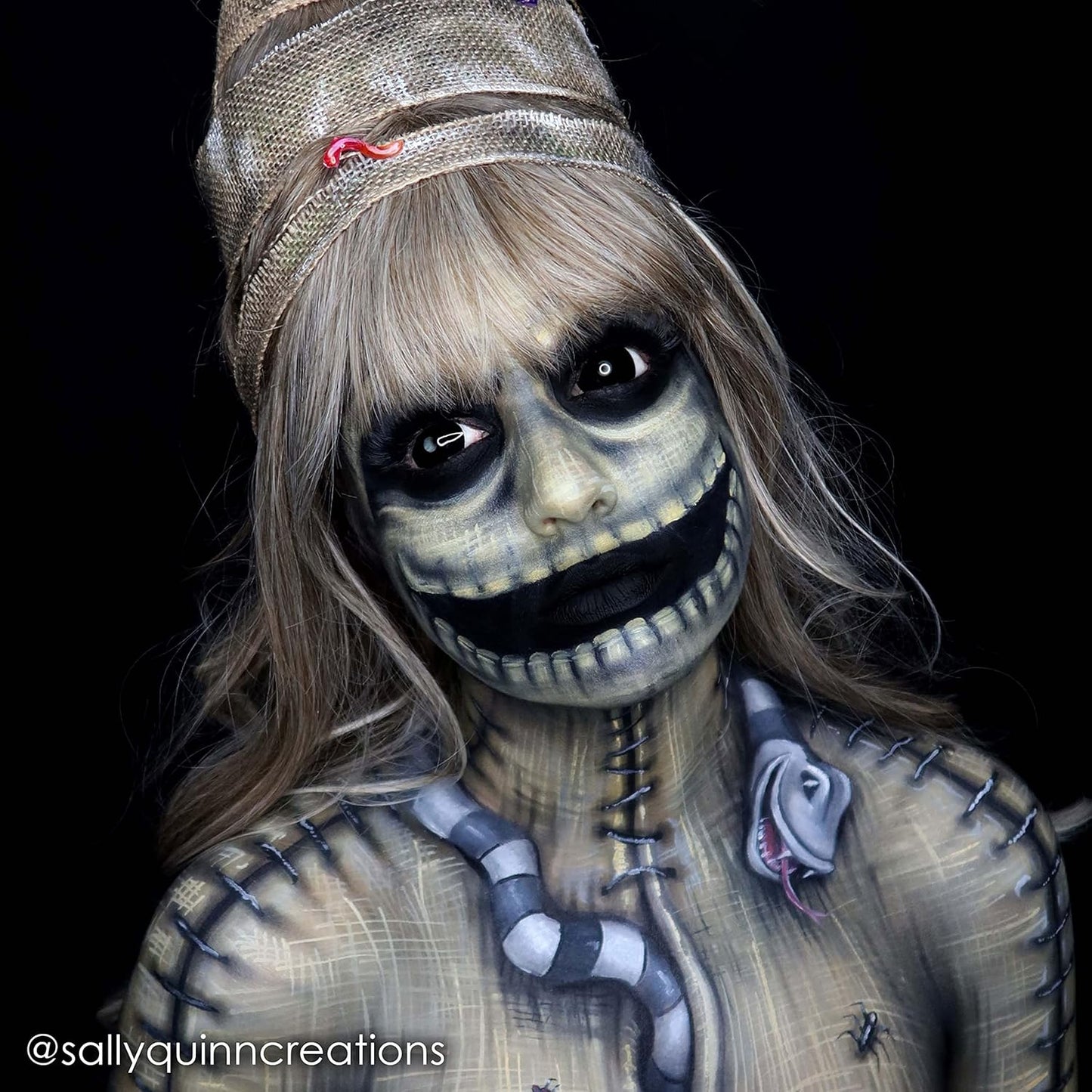 Mehron Makeup StarBlend Cake Makeup | Wet/Dry Pressed Powder Face | Powder Foundation | Black Body and Face Paint 2 oz (56g)